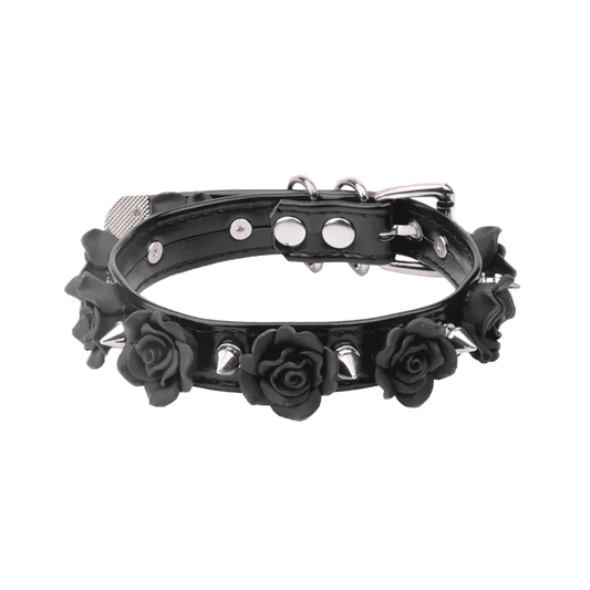 Black Rose Beautiful Spike Collar - Puppy's Aesthetics