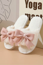 White Cute Bowknot Fluffy Slippers - Puppy's Aesthetics
