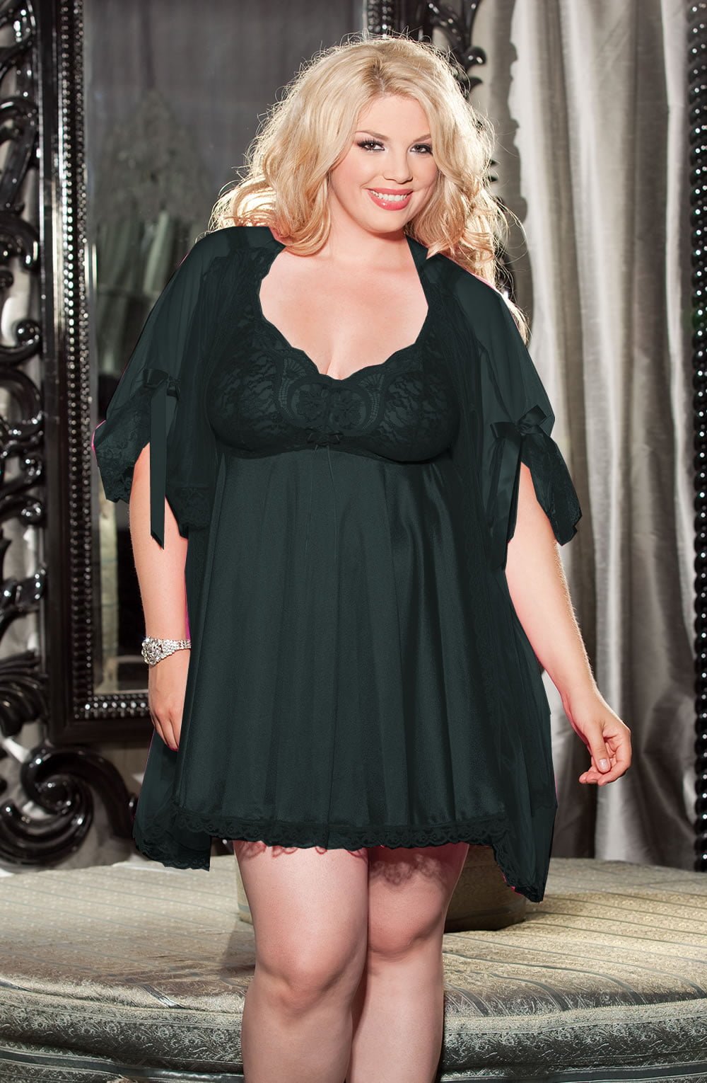 3 Piece Babydoll Peignoir Set with Lace and Sheer Robe (Black)